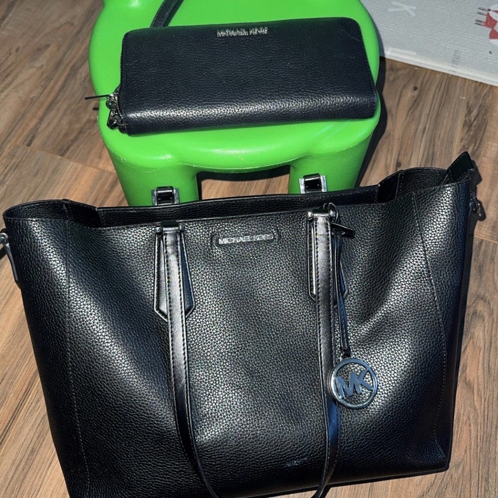 Michael Kors Black Tote with MK Charm - Picture 3 of 3